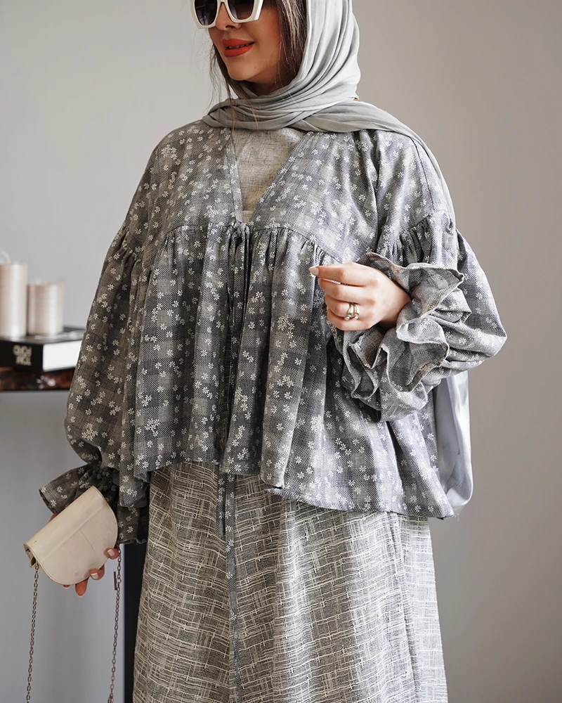Alternative view of شومیز گل گچی